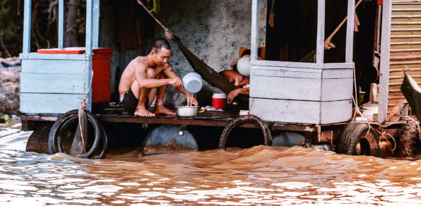 House boat in a flooded region